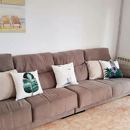 Large With Jacuzzi In Center Of Sitges